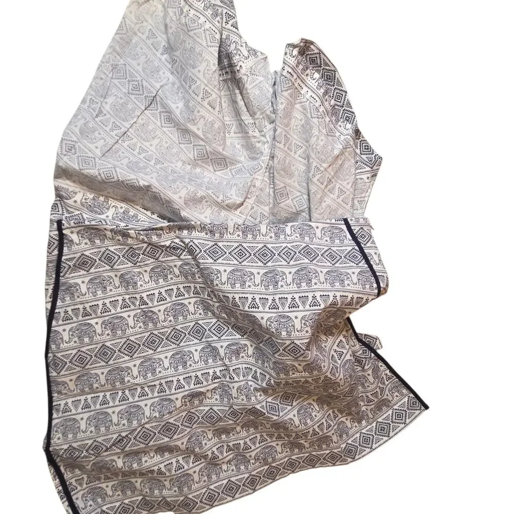 Golftini Elephant Skort sz 10 White, Navy Blue All-Over Print, Pockets, Side Zip